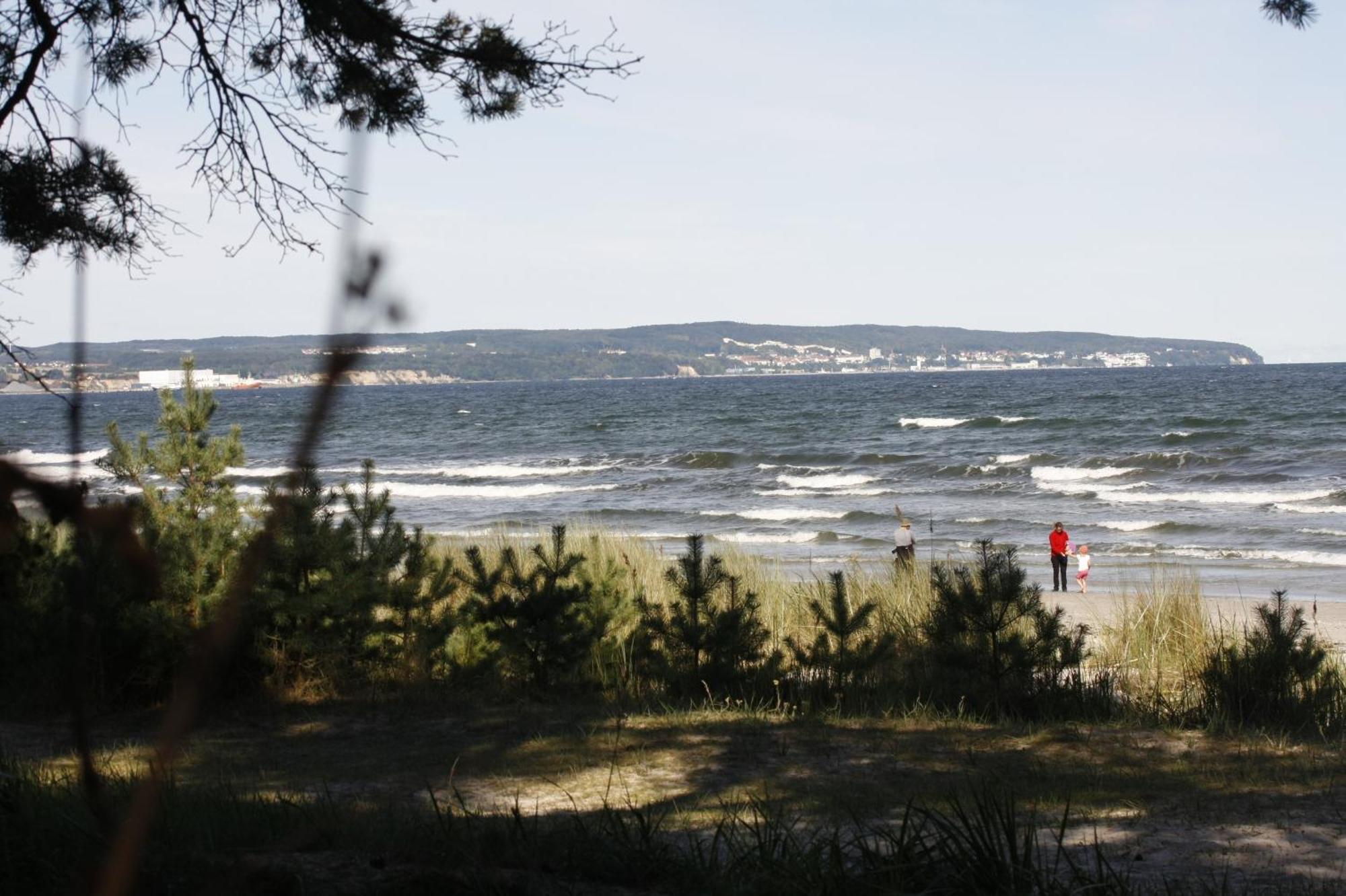 Ostseepark Ruegen 22 글로페 외부 사진